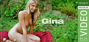 Gina: Feet on the grass (Femjoy)